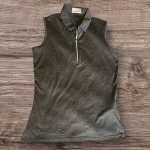 Callaway woman’s sleeveless golf blouse S